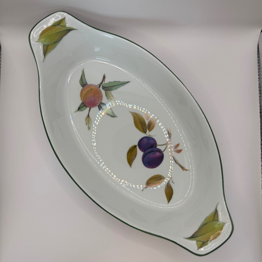 Eversham Vale by Royal Worcester 13.5" Oval Casserole Dish Excellent Condition.